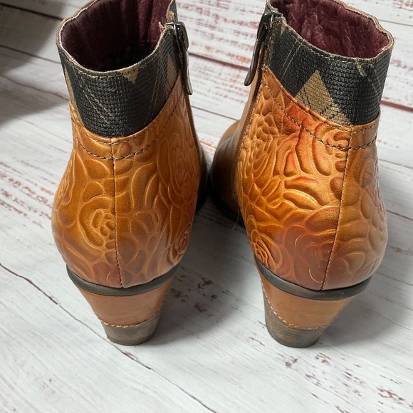 L’Artiste by Springstep Ankle Boots Tan - Picture 3 of 6